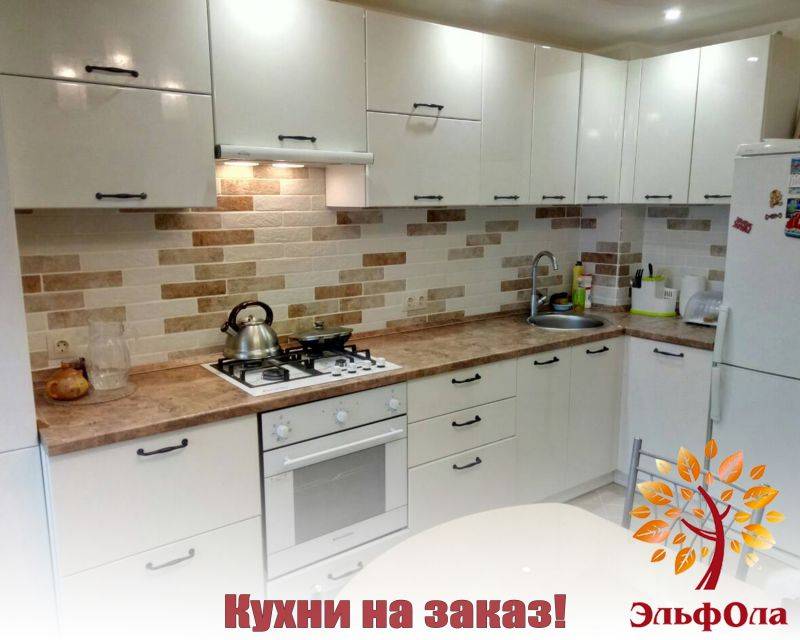 угловая кухня на заказ в Туле